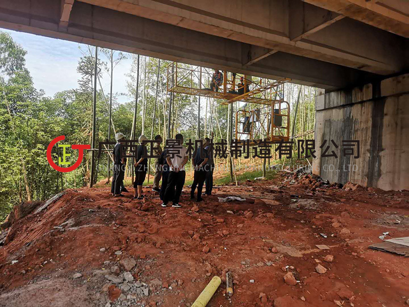 橋梁排水管安裝設備