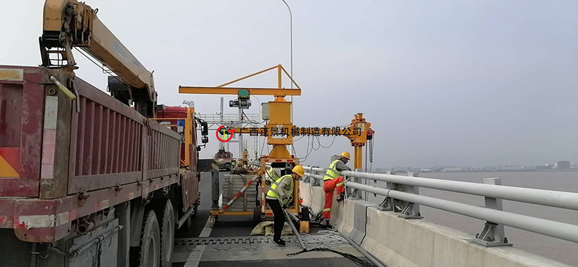 橋梁排水管安裝設備