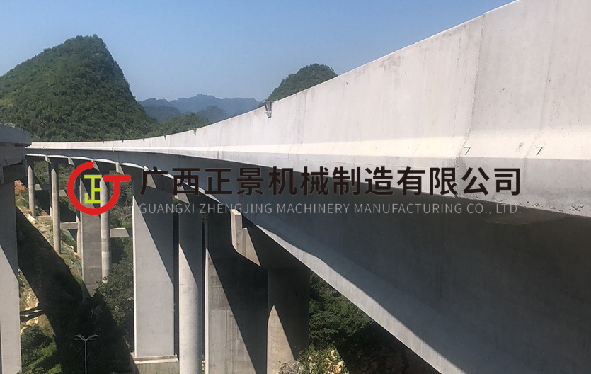 橋梁排水管安裝設備