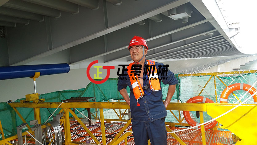 橋梁排水管安裝設備