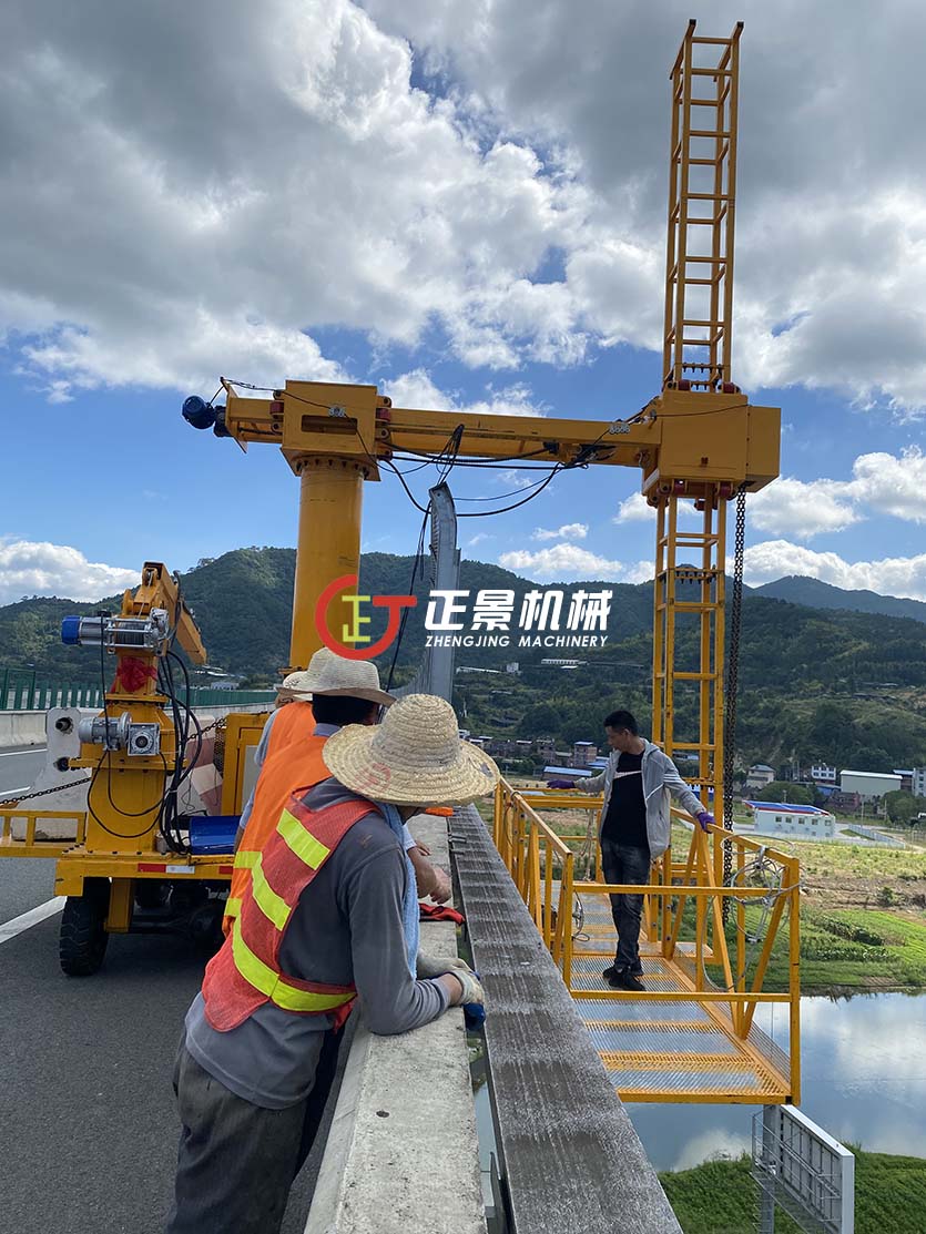 橋梁排水管安裝設備