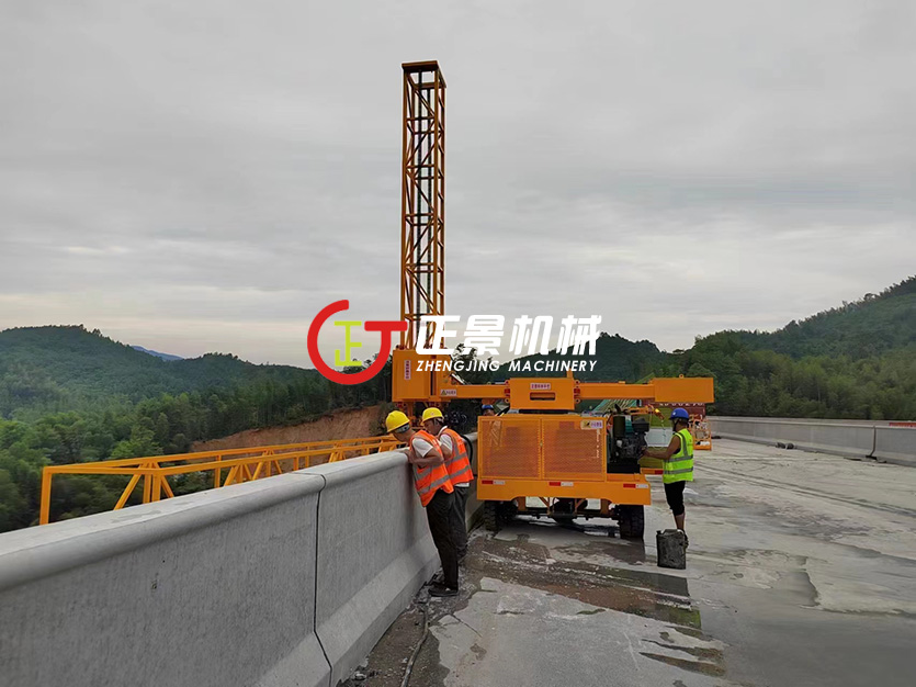 橋梁排水管安裝設備