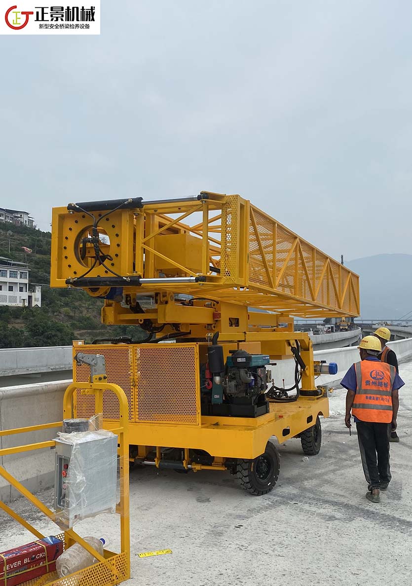 橋梁排水管安裝車